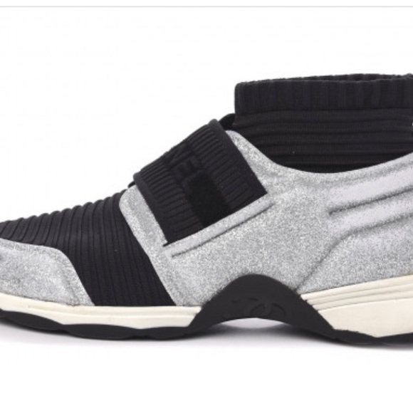 Chanel glitter sneakers - Picture 3 of 10